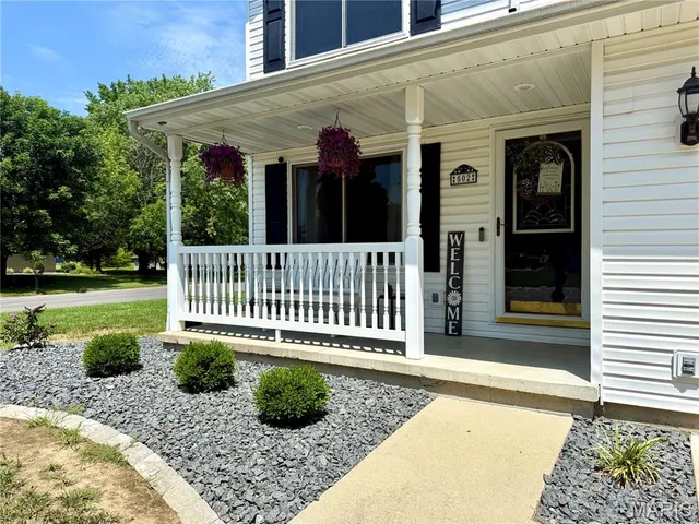 $339,000 | 502 East Ash Street, Okawville, IL 62271