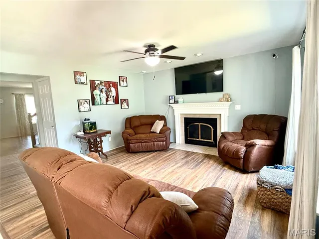 $339,000 | 502 East Ash Street, Okawville, IL 62271