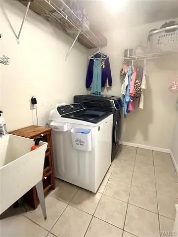 $339,000 | 502 East Ash Street, Okawville, IL 62271