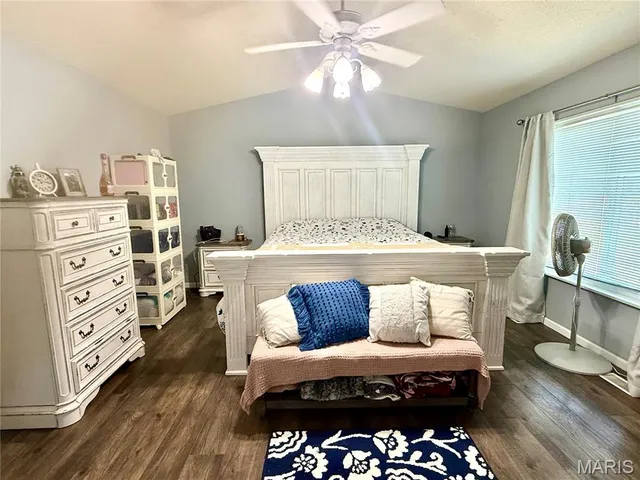 $339,000 | 502 East Ash Street, Okawville, IL 62271