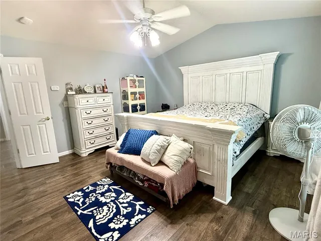 $339,000 | 502 East Ash Street, Okawville, IL 62271