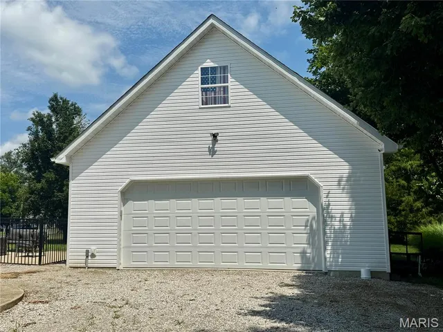 $339,000 | 502 East Ash Street, Okawville, IL 62271