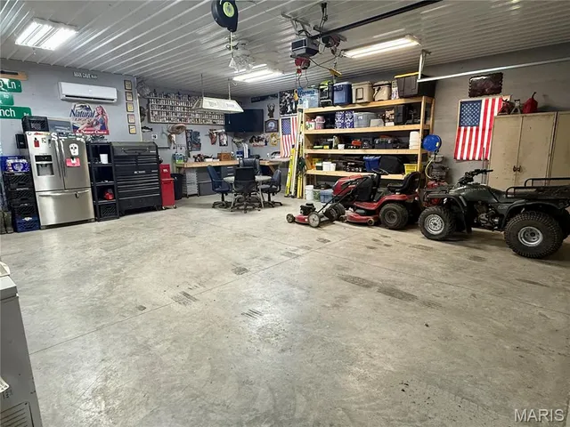 $339,000 | 502 East Ash Street, Okawville, IL 62271