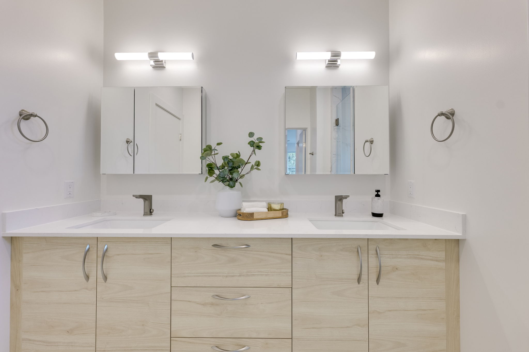 3014 Brass Buttons Trail Austin, TX 78734 - Photo 22 of 35 Primary Bath