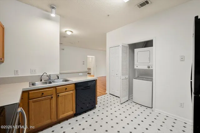 $129,000 | 3641 Kirkpatrick Circle, Unit 141, Jacksonville, FL 32210