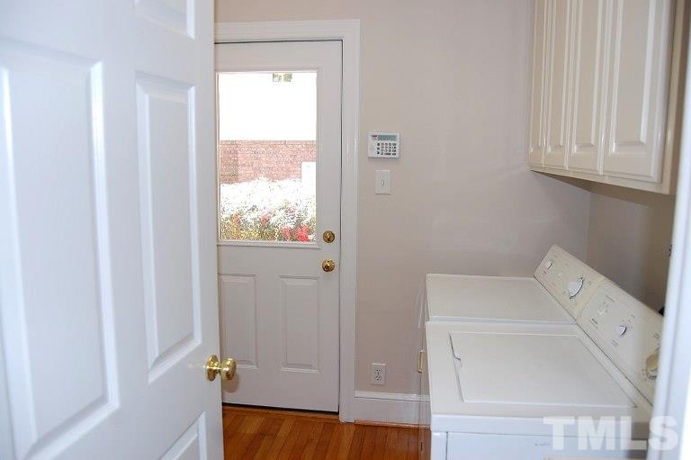 2606 Kittrell Drive Raleigh, NC 27608 - Photo 11 of 23 Gallery Image 11