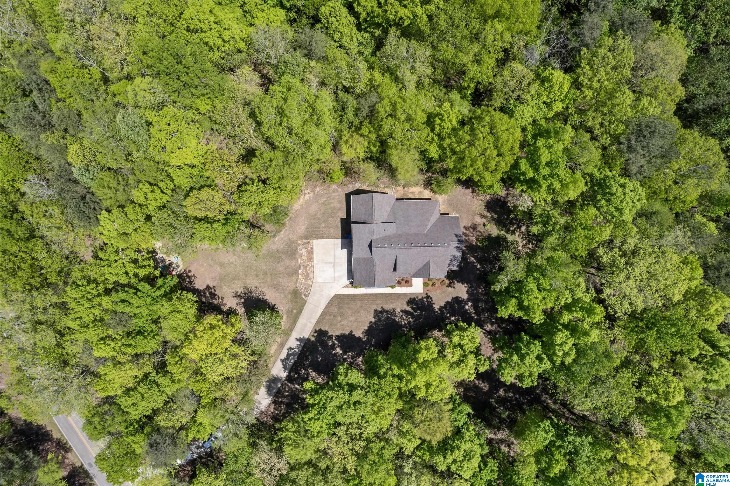 4471 Shady Grove Road Gardendale, AL 35071 - Photo 3 of 53