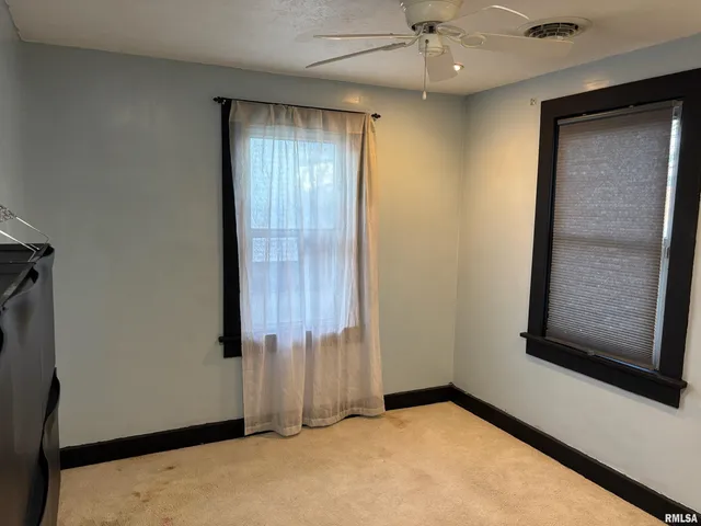 $83,500 | 1800 East Stanford Avenue, Springfield, IL 62703