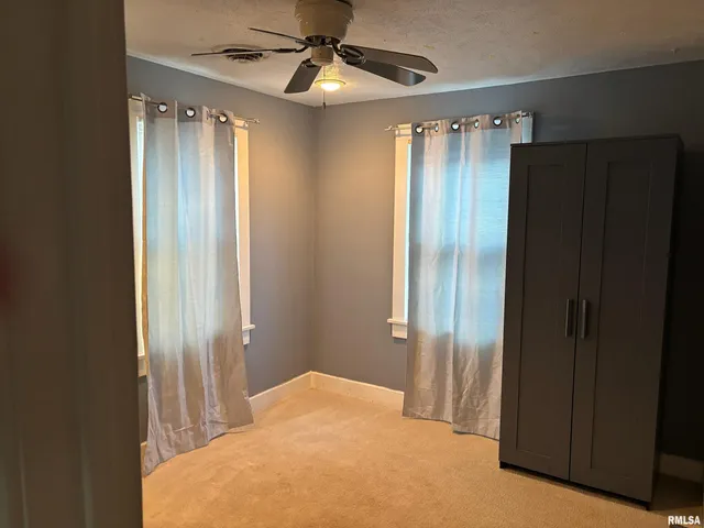 $83,500 | 1800 East Stanford Avenue, Springfield, IL 62703