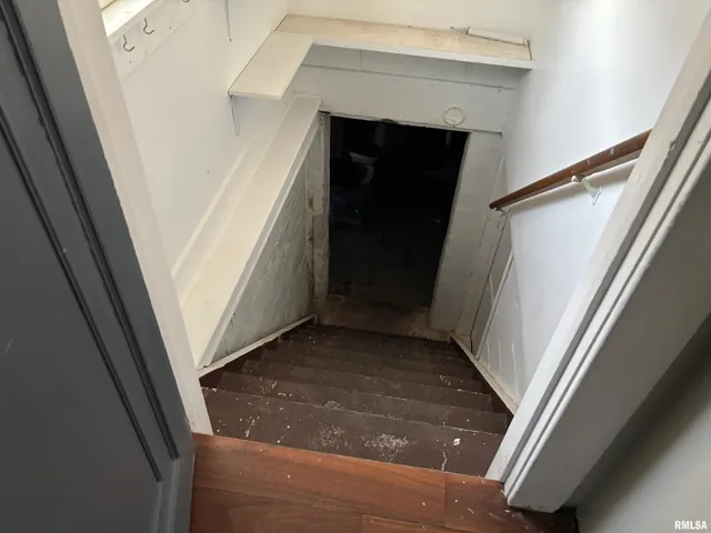 $83,500 | 1800 East Stanford Avenue, Springfield, IL 62703