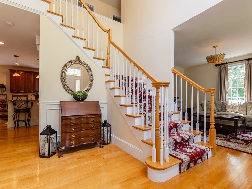 16 Elwin Road Natick, MA 01760 - Photo 2 of 42