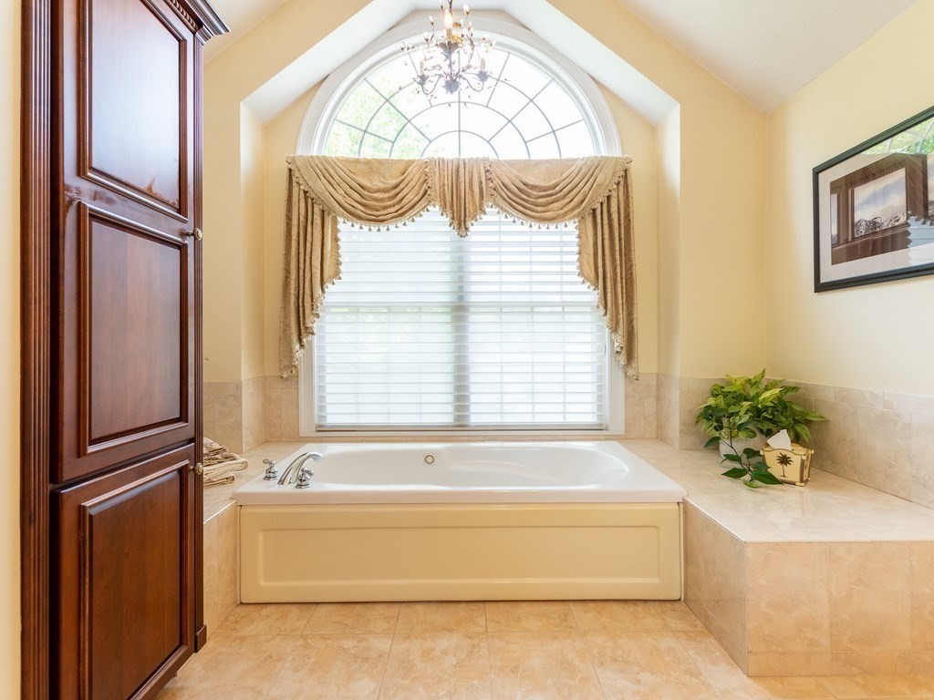 16 Elwin Road Natick, MA 01760 - Photo 23 of 42