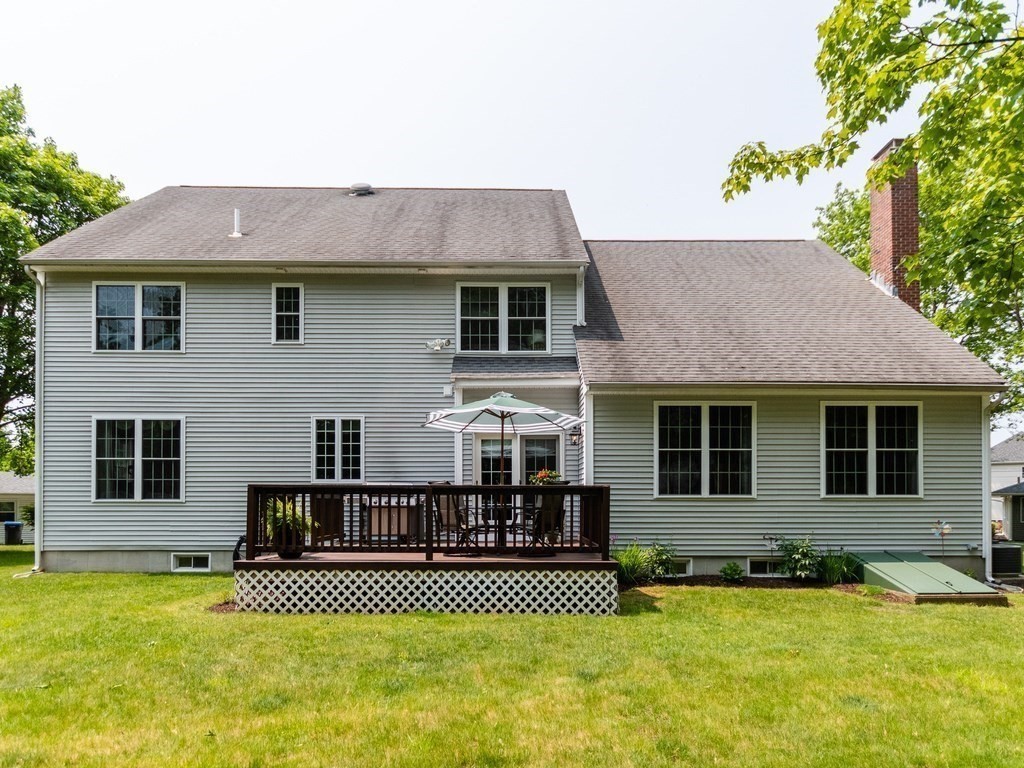 16 Elwin Road Natick, MA 01760 - Photo 38 of 42