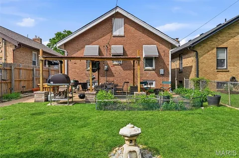 $259,000 | 6028 Potomac Street, St. Louis, MO 63139