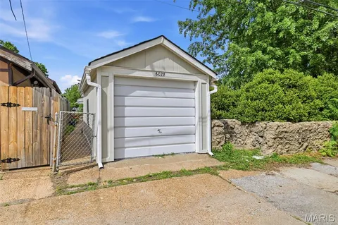$259,000 | 6028 Potomac Street, St. Louis, MO 63139