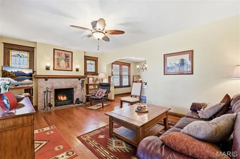 $259,000 | 6028 Potomac Street, St. Louis, MO 63139