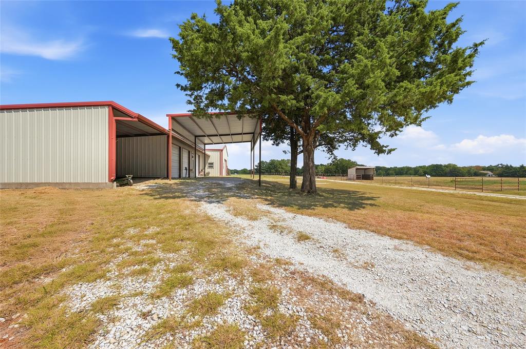 664 Earl Road Sadler, TX 76264 - Photo 8 of 37 Gallery Image 8