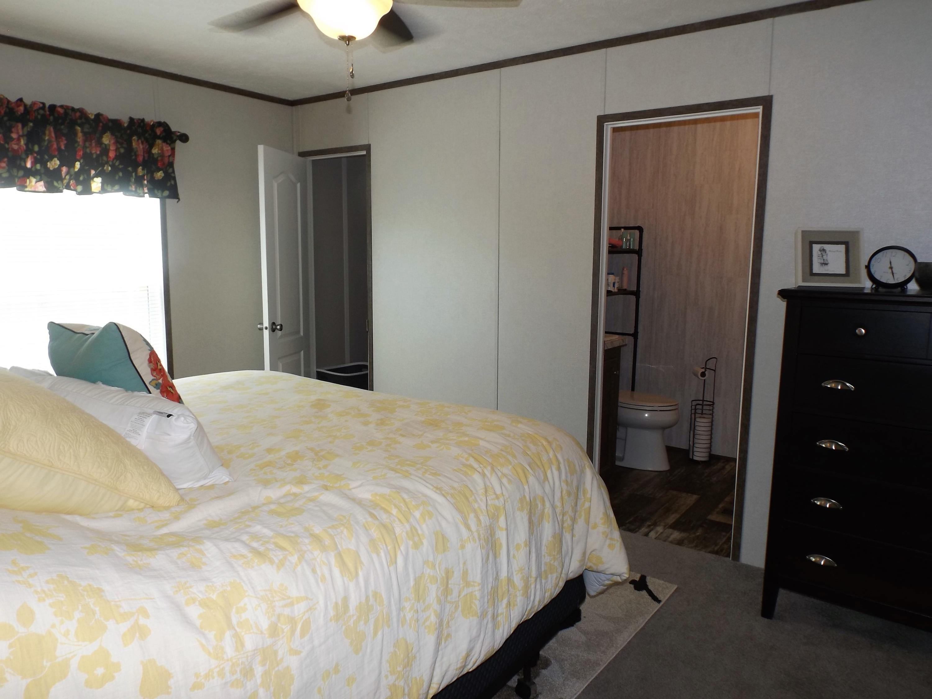 246 North Orchard Island Road, Unit 17 Russells Point, OH 43348 - Photo 7 of 13