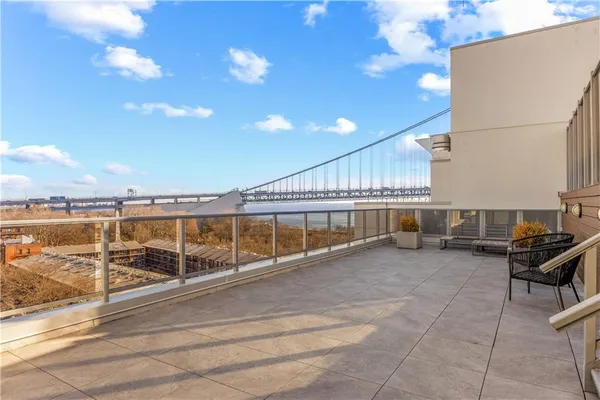 $1,250,000 | 9956 3rd Avenue, Unit 702 | Bay Ridge