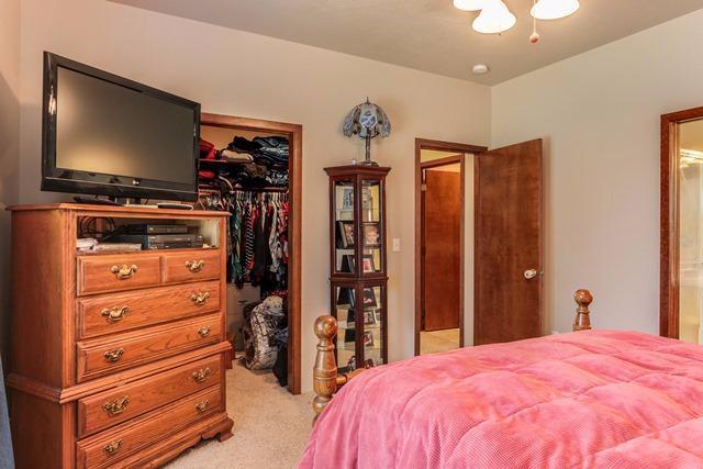 731 South Haskell Street Central Point, OR 97502 - Photo 18 of 29 Additional Photo