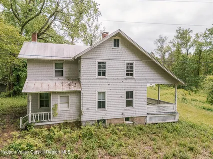 $1,950,000 | 37-60 Blackburn Road, Selkirk, NY 12158