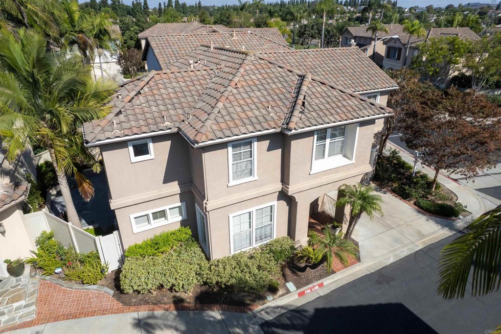 7189 Tanager Drive Carlsbad, CA 92011 - Photo 26 of 31 an aerial view of a house with a yard
