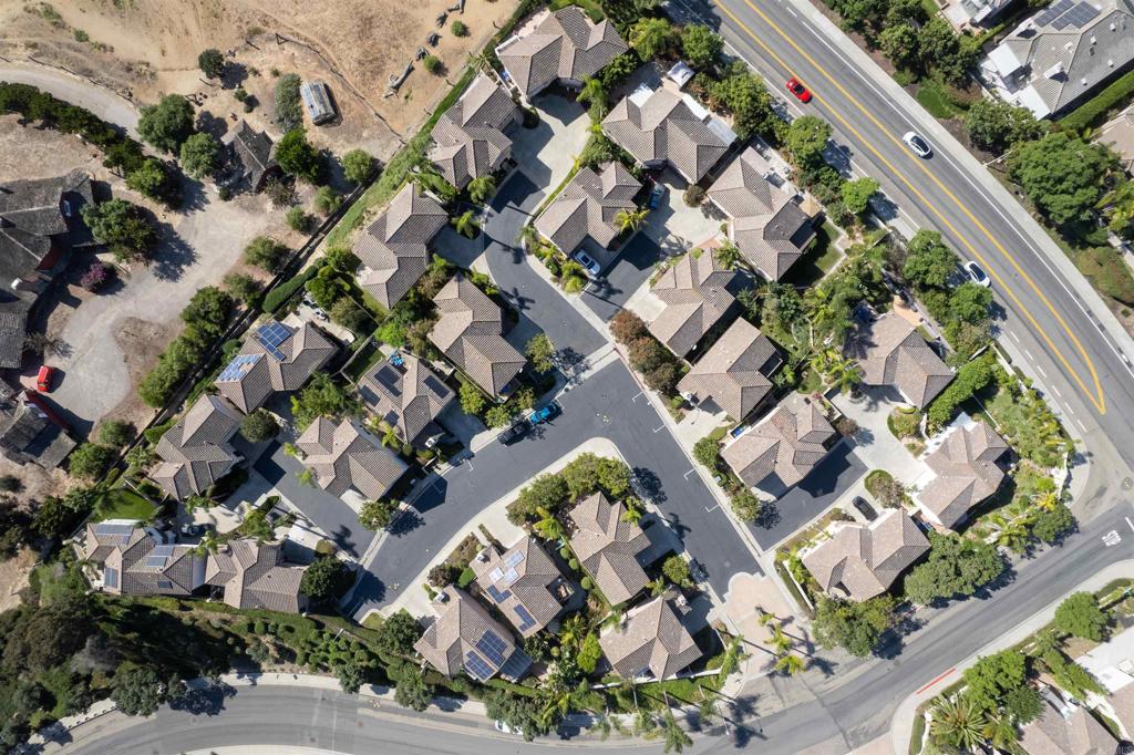 7189 Tanager Drive Carlsbad, CA 92011 - Photo 29 of 31 an aerial view of residential houses with street