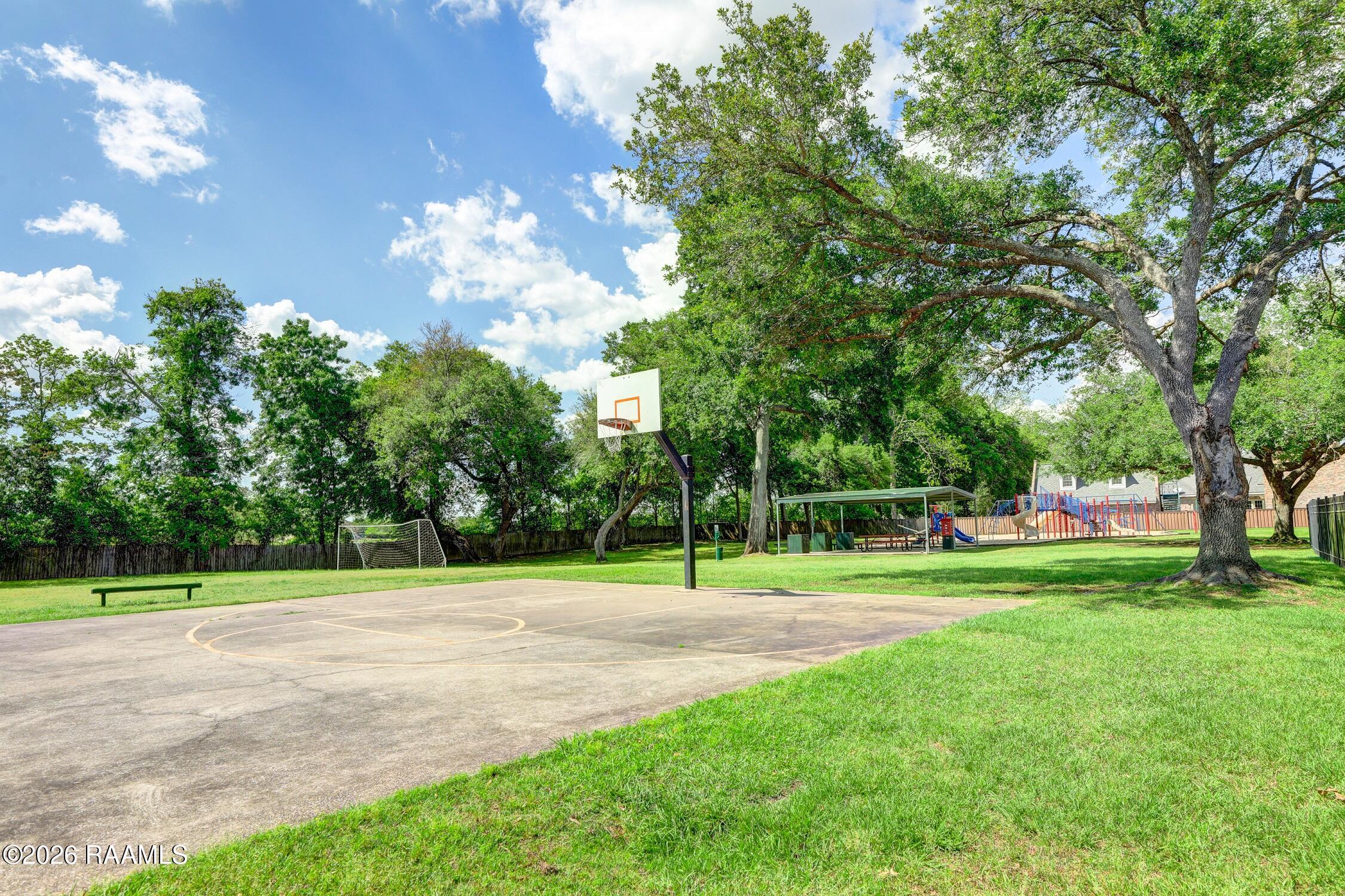 204 Sawgrass Lane Broussard, LA 70518 - Photo 11 of 13 Sawgrass-11