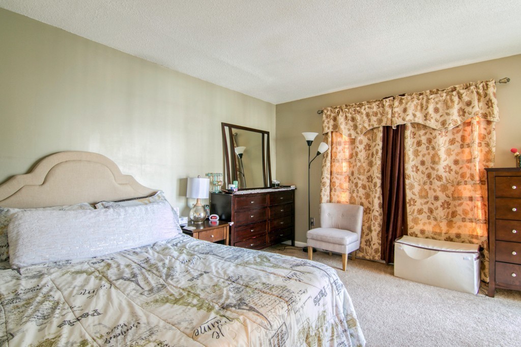 5 Castlegate Drive, Unit B Springfield, MA 01129 - Photo 12 of 20 Gallery Image 12