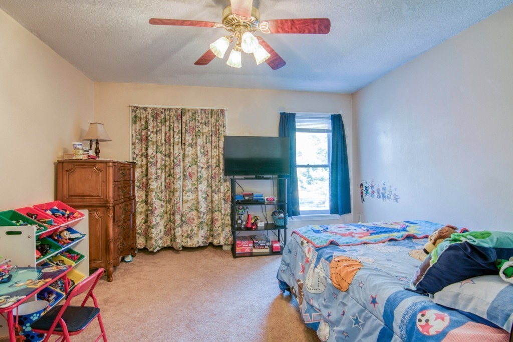 5 Castlegate Drive, Unit B Springfield, MA 01129 - Photo 14 of 20 Gallery Image 14