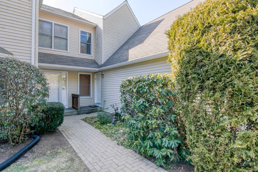 5 Castlegate Drive, Unit B Springfield, MA 01129 - Photo 19 of 20 Gallery Image 19