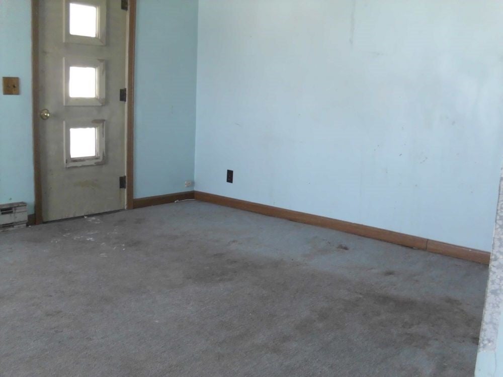 203 Valley Street Keswick, IA 50136 - Photo 7 of 14 Gallery Image 7