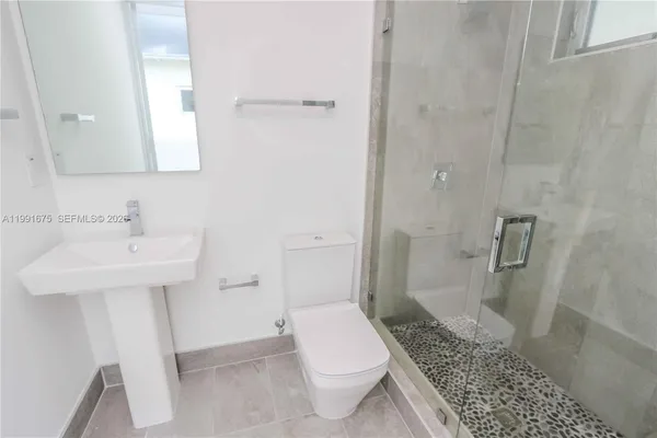 $7,100 | 8250 Northwest 33rd Street, Doral, FL 33122