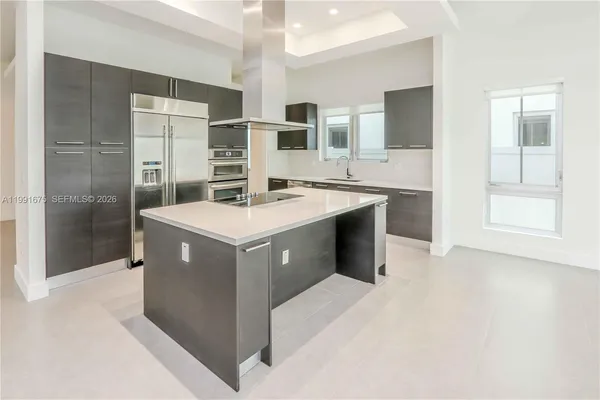 $7,100 | 8250 Northwest 33rd Street, Doral, FL 33122