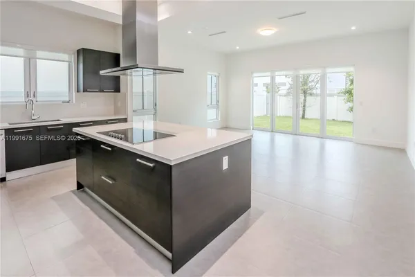 $7,100 | 8250 Northwest 33rd Street, Doral, FL 33122