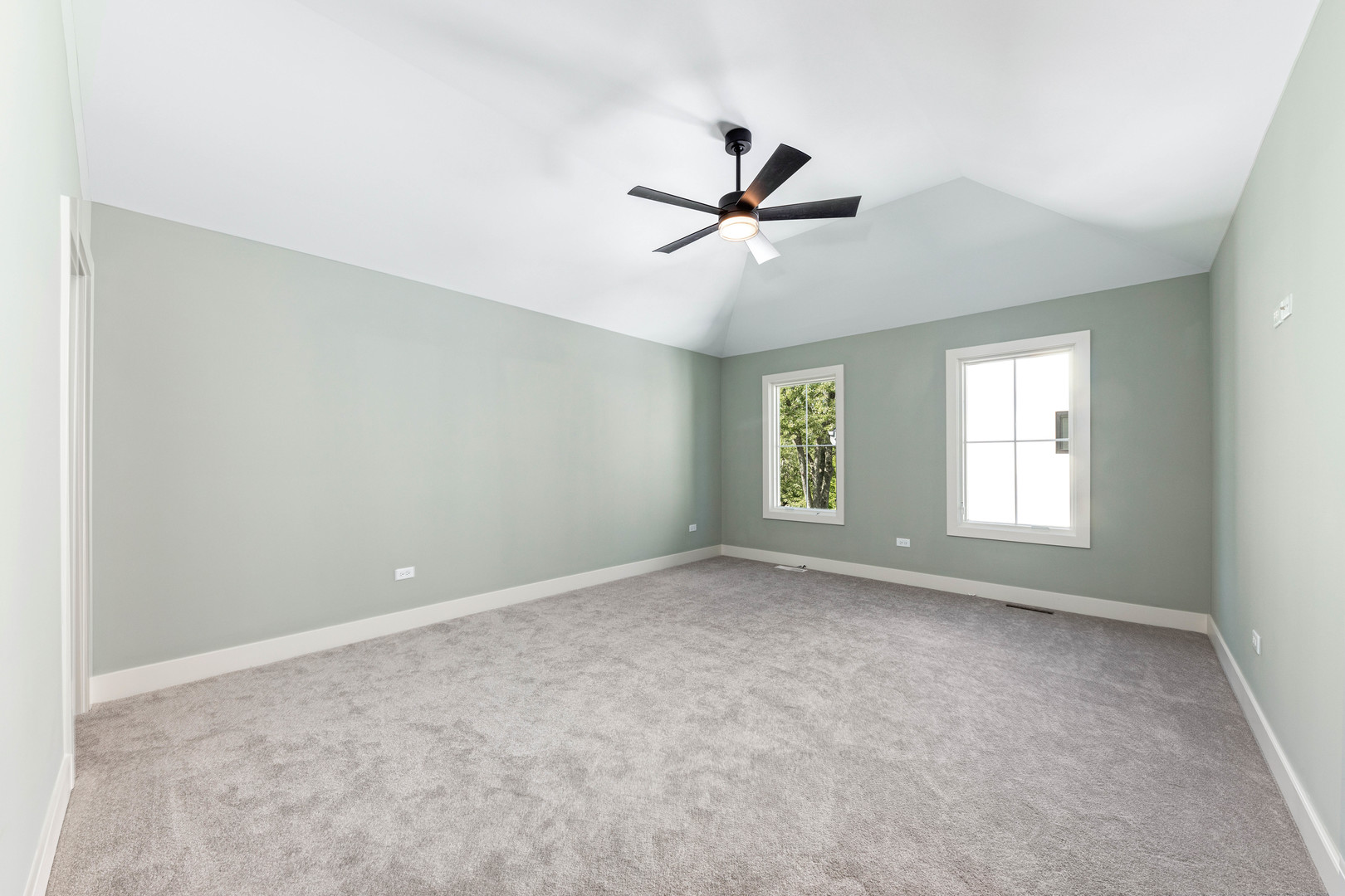 1314 Eagle Street Naperville, IL 60563 - Photo 21 of 26 a view of room with window and ceiling fan