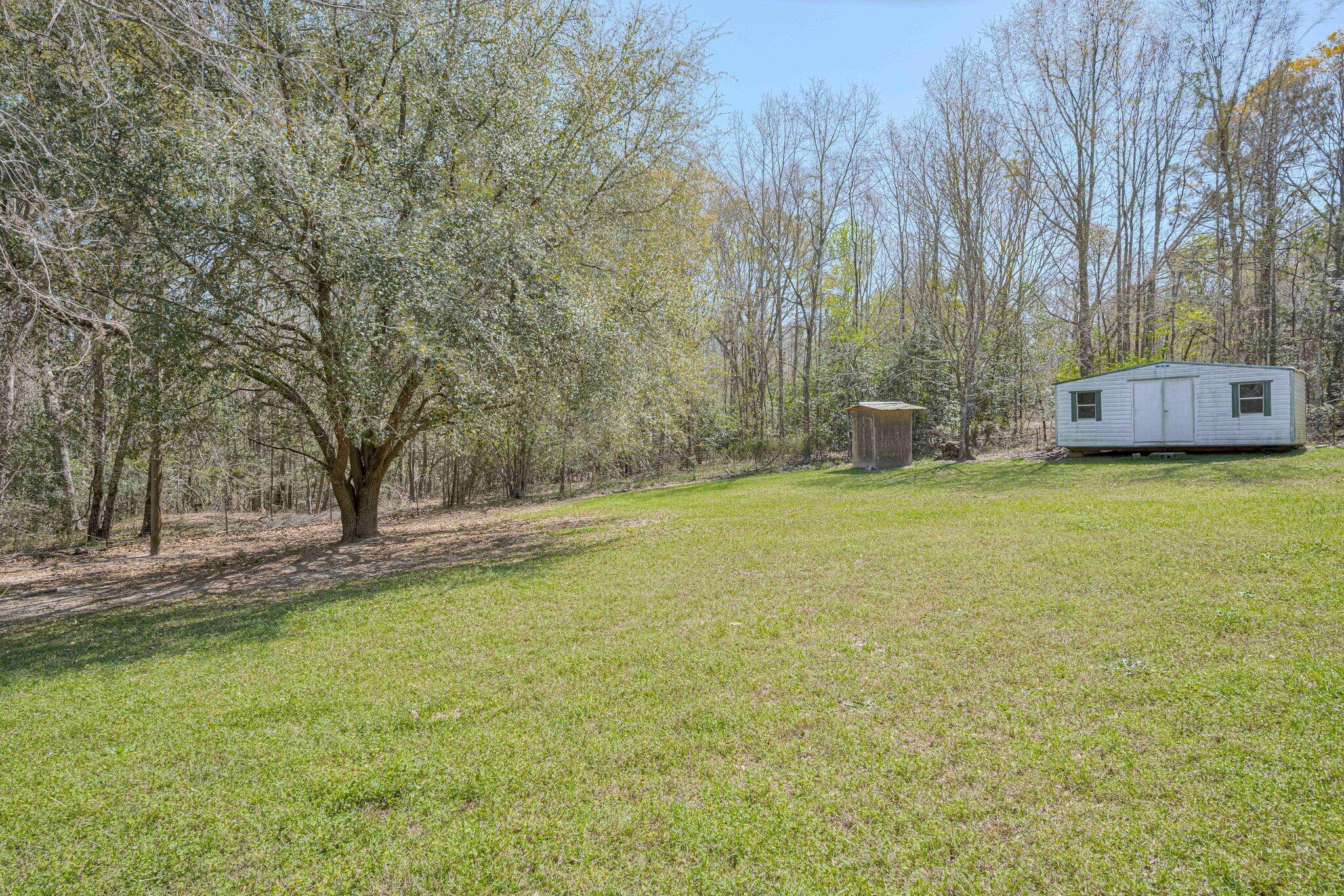 914 Gingerhill Road Thomson, GA 30824 - Photo 22 of 24 backyard view