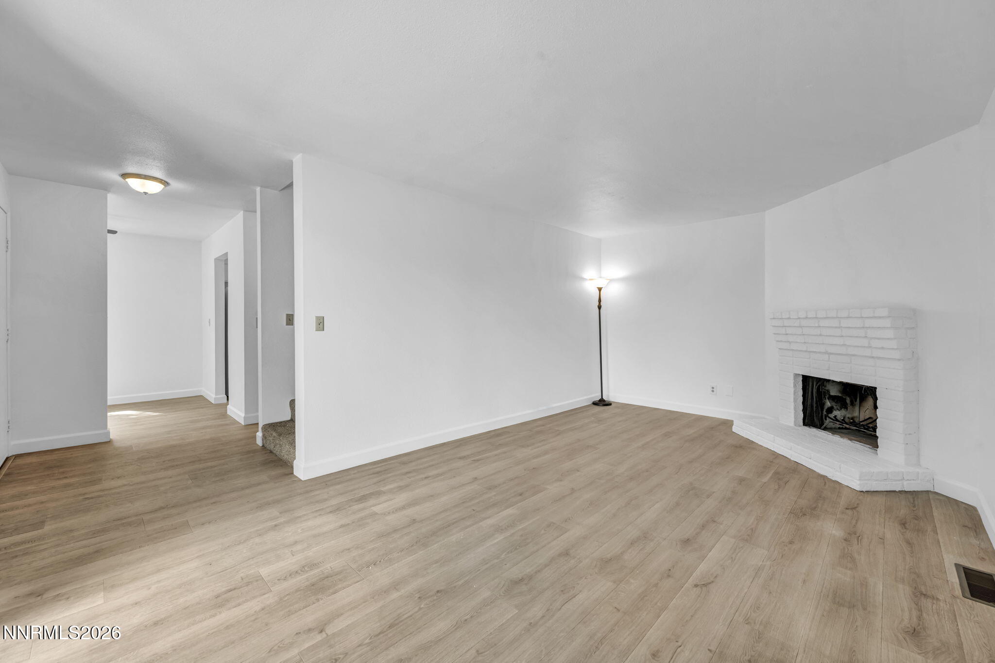 3575 Balboa Drive Reno, NV 89503 - Photo 8 of 46 29-web-or-mls-3575-balboa-dr