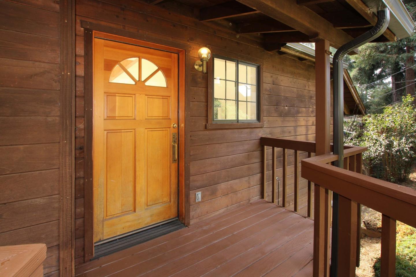 134 Norman Road Aptos, CA 95003 - Photo 7 of 38 Gallery Image 7