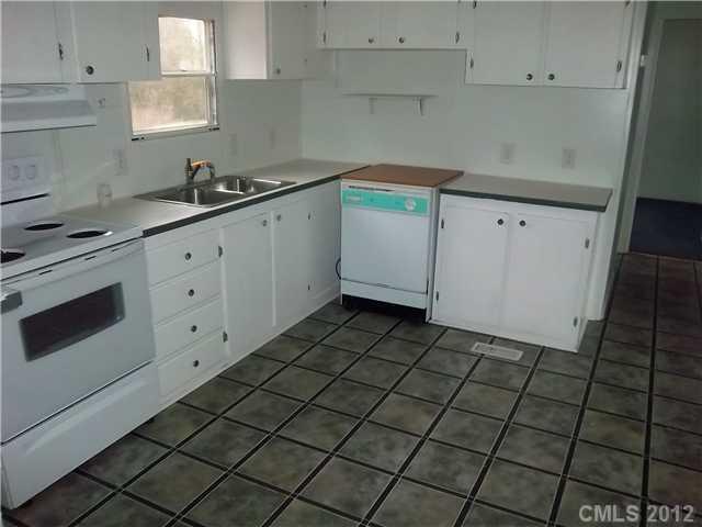 2900 Price Rushing Road Monroe, NC 28110 - Photo 4 of 11