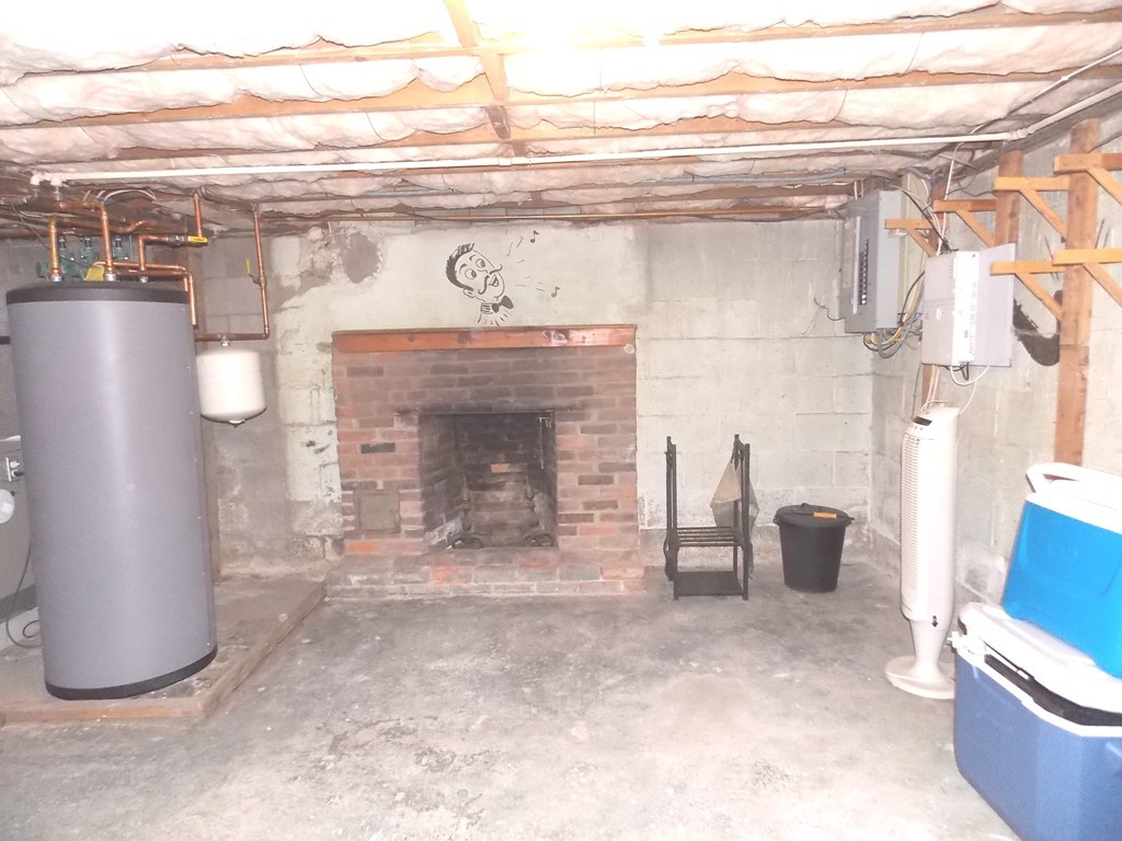 1 Old Bolton Road Hudson, MA 01749 - Photo 11 of 26