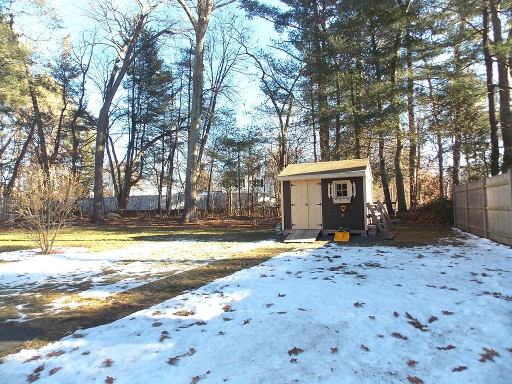 1 Old Bolton Road Hudson, MA 01749 - Photo 14 of 26