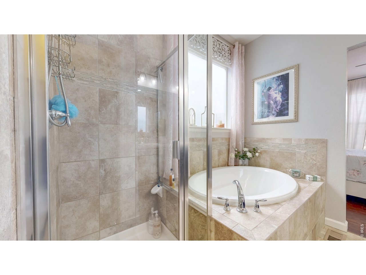 6820 Rainier Road Timnath, CO 80547 - Photo 14 of 50 Soak up or Shower Off!