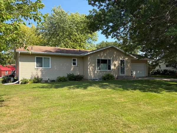 $269,900 | 2201 23rd Street Northeast, Willmar, MN 56201