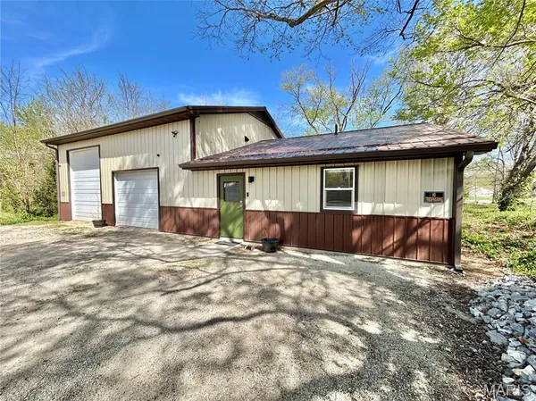 $205,000 | 306 East Franklin Street, Salem, MO 65560