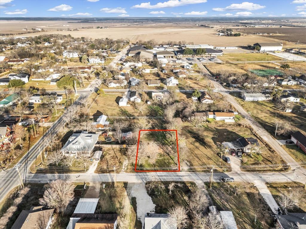 605 East Adams Street Itasca, TX 76055 - Photo 2 of 23 an aerial view of residential building and ocean view