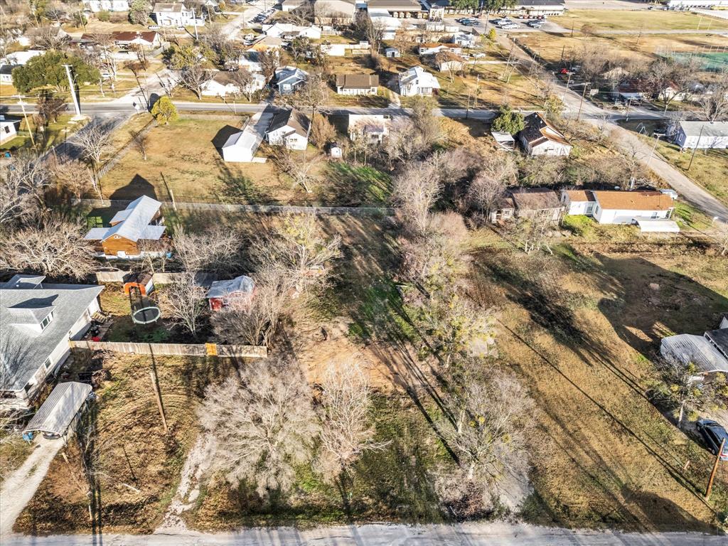 605 East Adams Street Itasca, TX 76055 - Photo 23 of 23 a city view