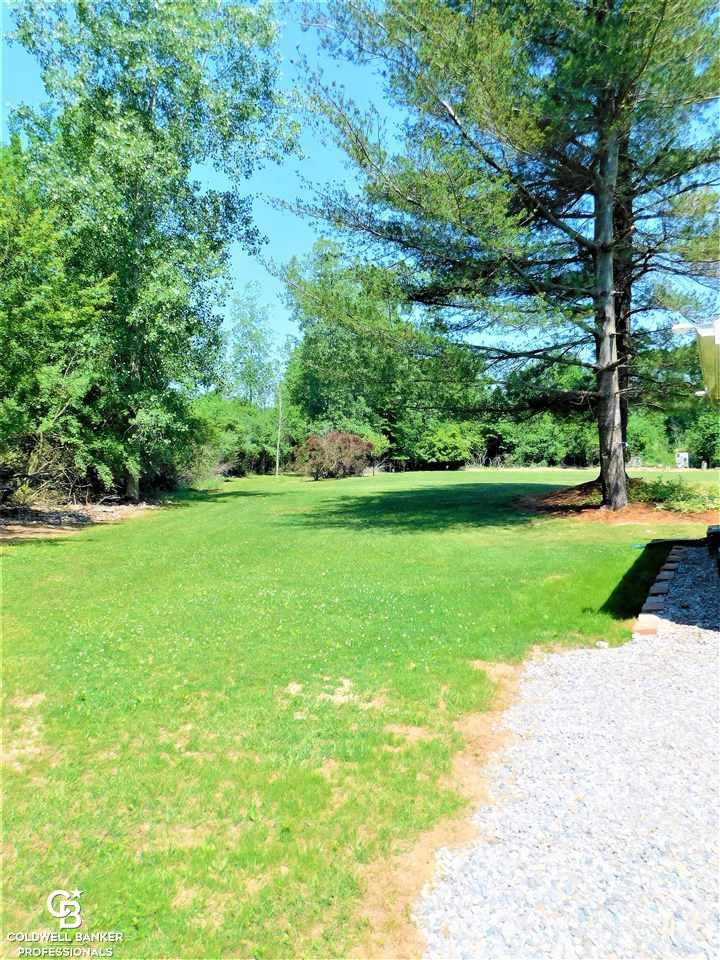 10206 Beckett Road Avoca, MI 48006 - Photo 17 of 79
