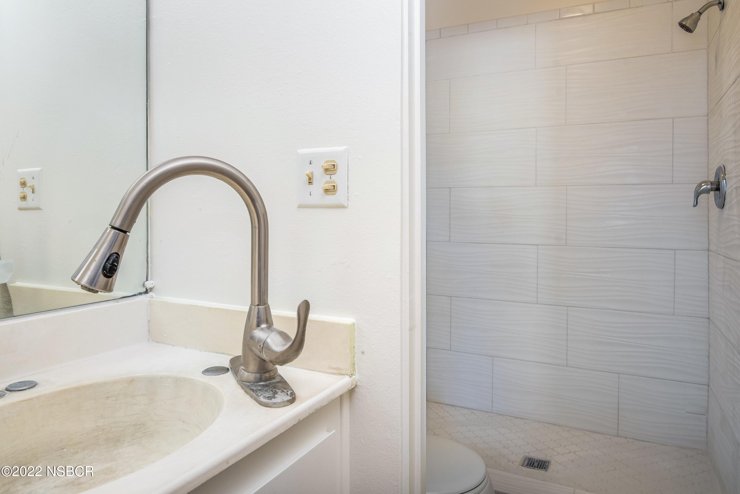 4082 Capella Street Lompoc, CA 93436 - Photo 13 of 21 013_Primary Bathroom