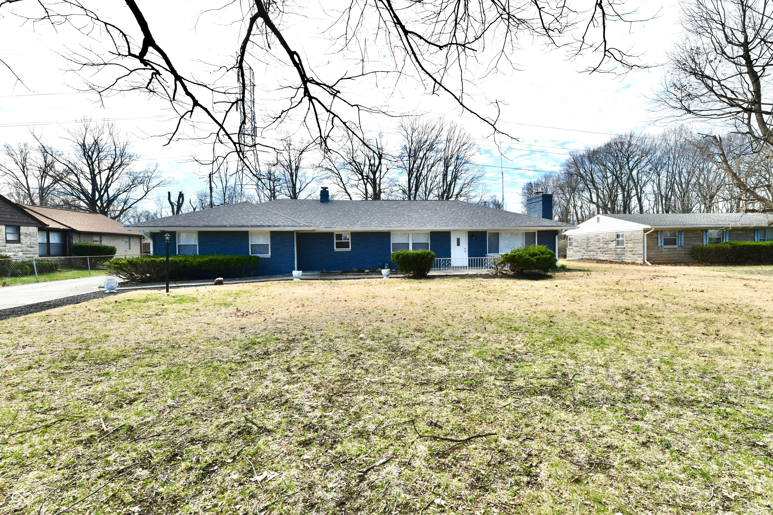 3735 Marrison Place Indianapolis, IN 46205 - Photo 3 of 41